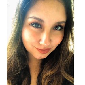 Meet your Posher, Lindsey